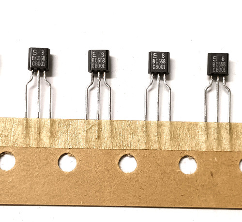 20x bc558c transistor pnp - 20x,